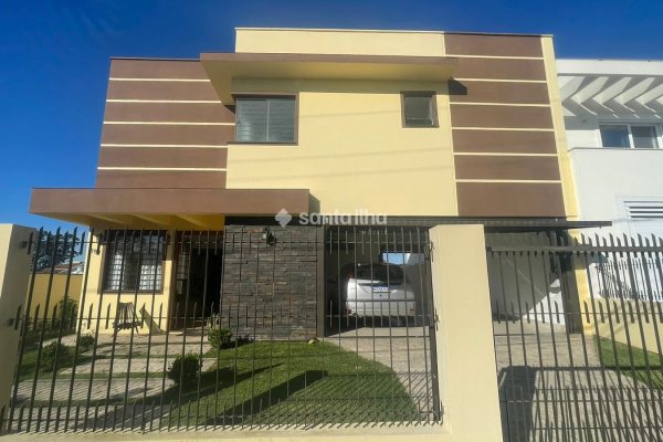 Casa à venda com 184m², 3 quartos, 1 suíte, 1 vaga no bairro Ribeirão da Ilha em Florianópolis