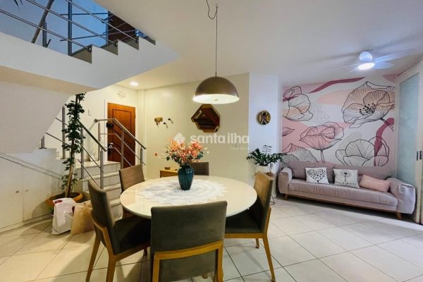 Cobertura à venda com 161m², 2 quartos, 1 suíte, 1 vaga no bairro Campeche em Florianópolis