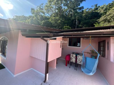 Casa para alugar ou comprar com 247m², 4 quartos, 3 vagas no bairro Rio Tavares em Florianópolis - Foto 49
