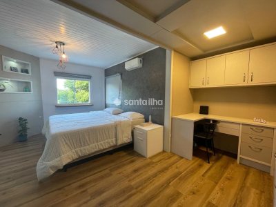 Casa à venda com 202m², 4 quartos, 2 suítes, 5 vagas no bairro Campeche em Florianópolis - Foto 46