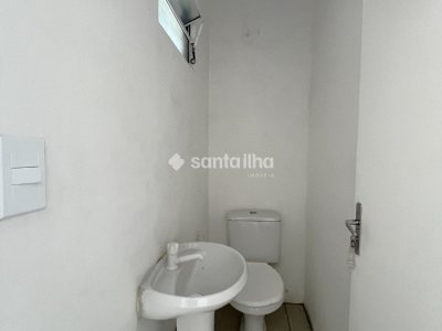 Loja para alugar com 31m², 2 vagas no bairro Ribeirão da Ilha em Florianópolis - Foto 9