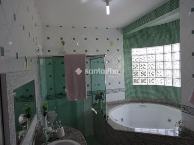 Casa à venda com 245m², 4 quartos, 1 suíte, 2 vagas no bairro Campeche em Florianópolis - Foto 20