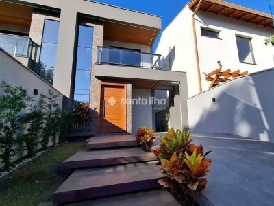 Casa à venda com 125m², 3 quartos, 3 suítes, 1 vaga no bairro Açores em Florianópolis - Foto 3