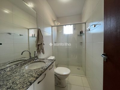 Casa para alugar com 100m², 3 quartos, 2 suítes, 2 vagas no bairro Campeche em Florianópolis - Foto 12