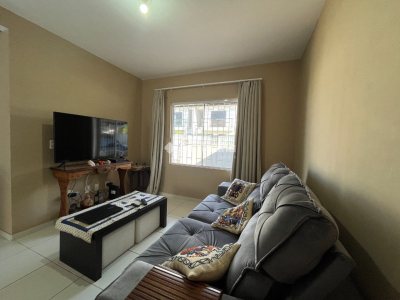 Casa para alugar com 100m², 3 quartos, 2 suítes, 2 vagas no bairro Campeche em Florianópolis - Foto 3