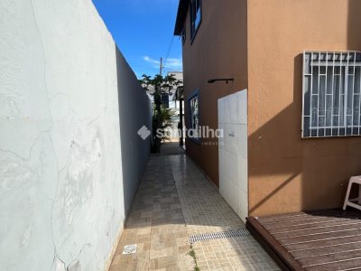 Casa para alugar com 100m², 3 quartos, 2 suítes, 2 vagas no bairro Campeche em Florianópolis - Foto 24