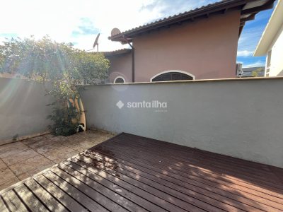 Casa para alugar com 100m², 3 quartos, 2 suítes, 2 vagas no bairro Campeche em Florianópolis - Foto 23