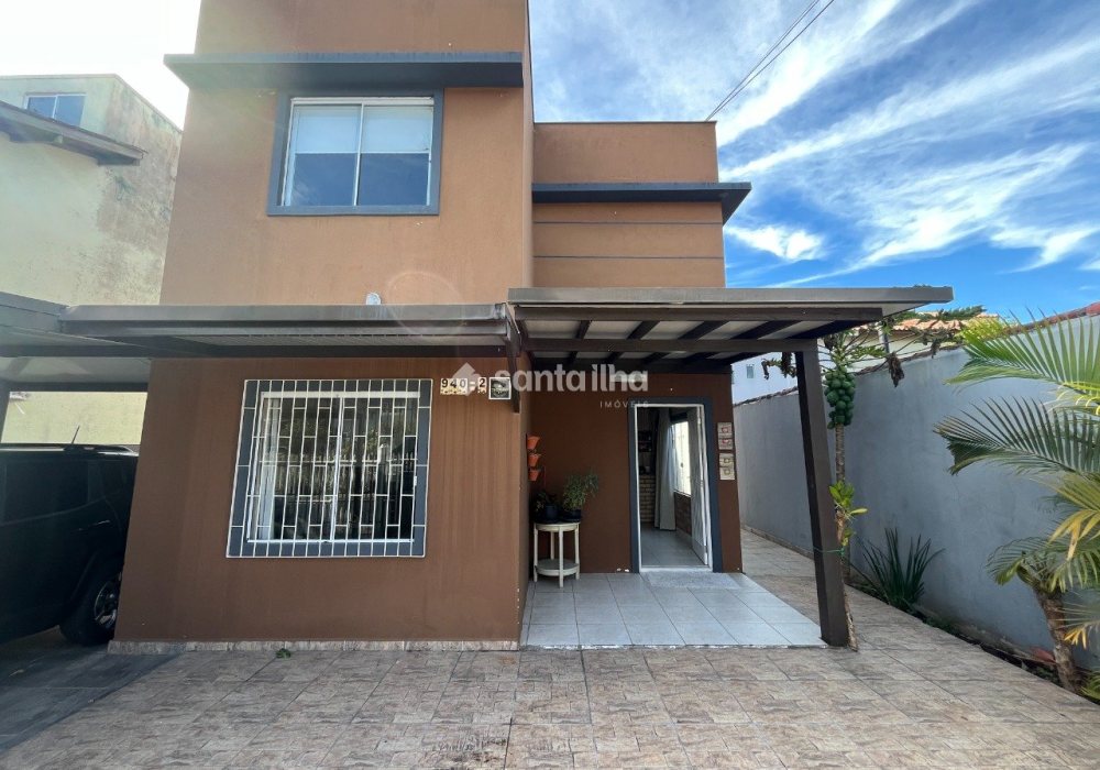 Casa para alugar com 100m², 3 quartos, 2 suítes, 2 vagas no bairro Campeche em Florianópolis - Foto 1