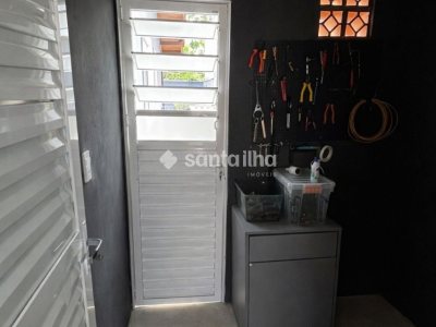 Casa à venda com 128m², 3 quartos, 1 suíte, 6 vagas no bairro Morro das Pedras em Florianópolis - Foto 6