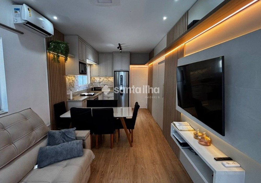 Casa à venda com 128m², 3 quartos, 1 suíte, 6 vagas no bairro Morro das Pedras em Florianópolis - Foto 1