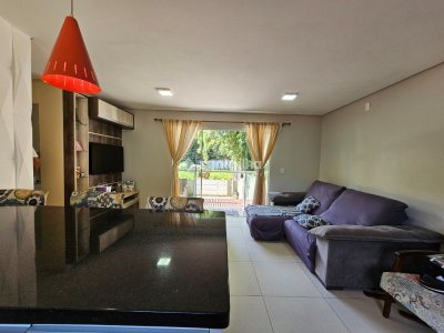 Casa à venda com 255m², 5 quartos, 2 suítes, 6 vagas no bairro Rio Tavares em Florianópolis - Foto 14
