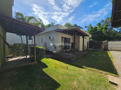 Casa à venda com 255m², 5 quartos, 2 suítes, 6 vagas no bairro Rio Tavares em Florianópolis - Foto 44