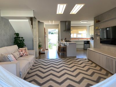 Casa à venda com 175m², 4 quartos, 2 suítes, 2 vagas no bairro Campeche em Florianópolis - Foto 8