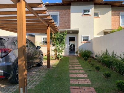 Casa à venda com 175m², 4 quartos, 2 suítes, 2 vagas no bairro Campeche em Florianópolis - Foto 2