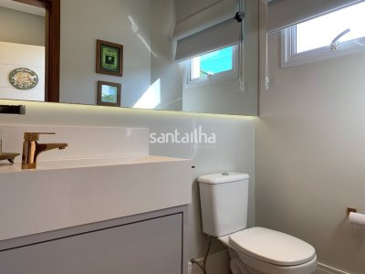 Casa à venda com 175m², 4 quartos, 2 suítes, 2 vagas no bairro Campeche em Florianópolis - Foto 18