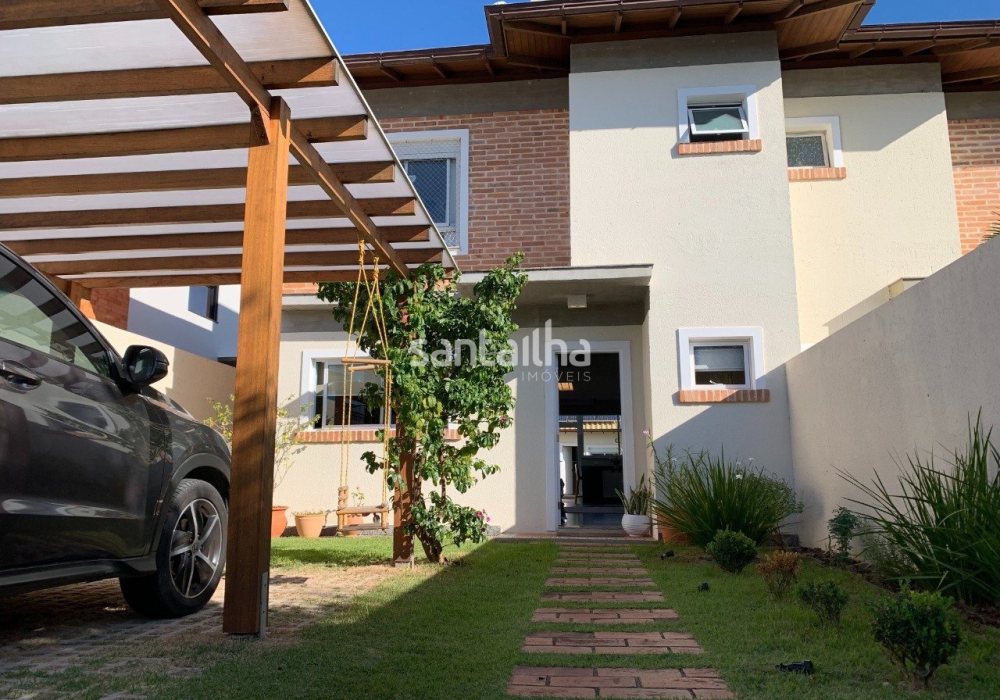 Casa à venda com 175m², 4 quartos, 2 suítes, 2 vagas no bairro Campeche em Florianópolis - Foto 1