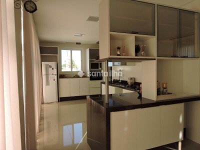 Casa à venda com 300m², 2 quartos, 2 suítes, 6 vagas no bairro Campeche em Florianópolis - Foto 7