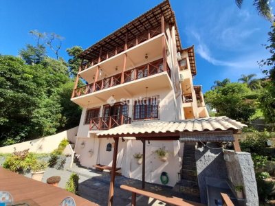 Casa à venda com 320m², 3 quartos, 1 suíte, 3 vagas no bairro Lagoa da Conceição em Florianópolis - Foto 35