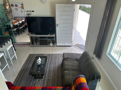 Casa à venda com 129m², 3 quartos, 1 suíte, 2 vagas no bairro Campeche em Florianópolis - Foto 10
