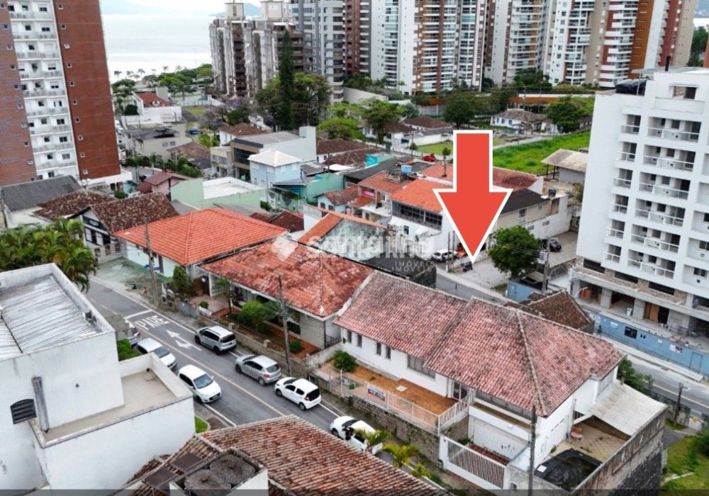 Terreno à venda com 282m² no bairro Agronômica em Florianópolis - Foto 1