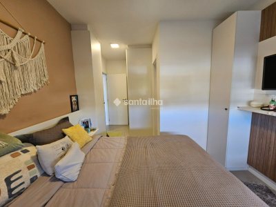 Casa à venda com 137m², 3 quartos, 1 suíte, 2 vagas no bairro Campeche em Florianópolis - Foto 8