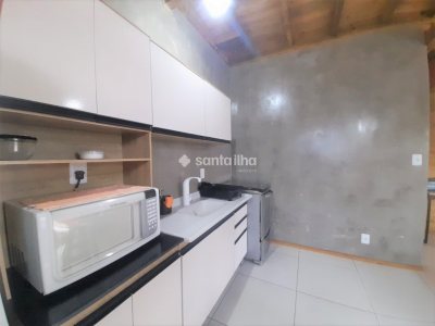 Casa para alugar com 65m², 2 quartos, 1 vaga no bairro Campeche em Florianópolis - Foto 8