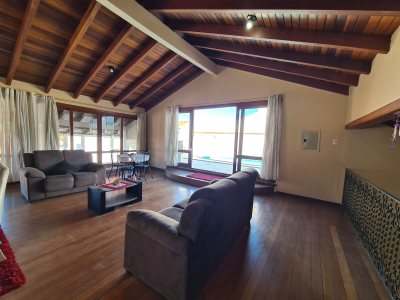 Casa à venda com 521m², 5 quartos, 3 suítes, 4 vagas no bairro Morro das Pedras em Florianópolis - Foto 14