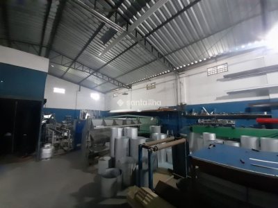 Galpão para alugar ou comprar com 300m², 4 vagas no bairro Ribeirão da Ilha em Florianópolis - Foto 8