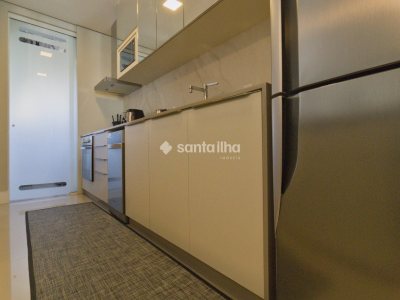 Apartamento à venda com 87m², 2 quartos, 2 suítes, 2 vagas no bairro Agronômica em Florianópolis - Foto 10