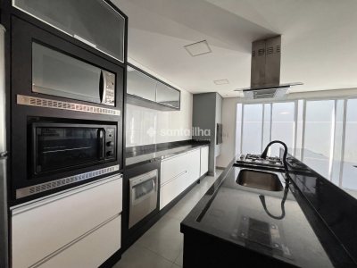 Casa para alugar com 129m², 3 quartos, 1 suíte, 2 vagas no bairro Campeche em Florianópolis - Foto 11