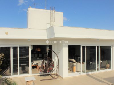 Cobertura à venda com 349m², 3 quartos, 3 suítes, 2 vagas no bairro Campeche em Florianópolis - Foto 4