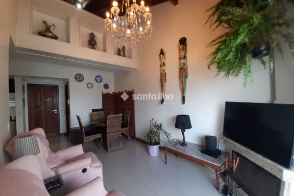 Cobertura para alugar com 120m², 2 quartos, 2 suítes, 1 vaga no bairro Campeche em Florianópolis