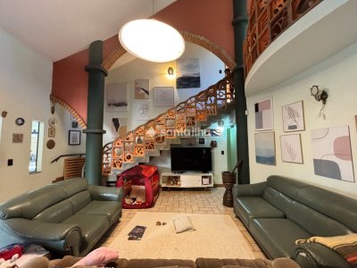 Casa em Condomínio à venda com 226m², 3 quartos, 1 suíte, 4 vagas no bairro Morro das Pedras em Florianópolis - Foto 3
