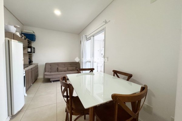 Cobertura à venda com 83m², 1 quarto, 1 vaga no bairro Campeche em Florianópolis