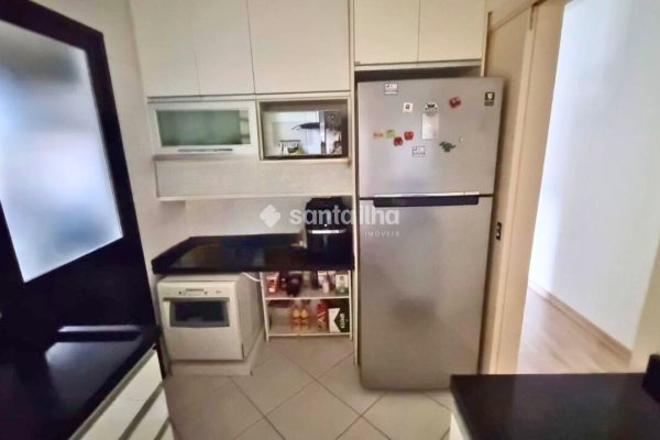 Apartamento à venda com 86m², 3 quartos, 1 suíte, 2 vagas no bairro Córrego Grande em Florianópolis