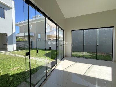 Casa para alugar ou comprar com 199m², 4 quartos, 1 suíte, 4 vagas no bairro Campeche em Florianópolis - Foto 35