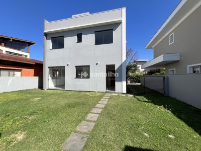 Casa para alugar ou comprar com 199m², 4 quartos, 1 suíte, 4 vagas no bairro Campeche em Florianópolis - Foto 34
