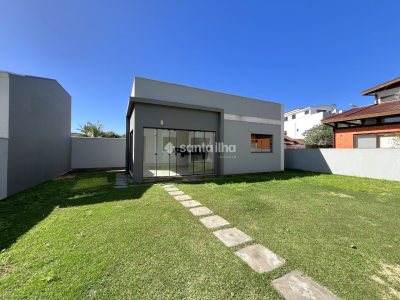 Casa para alugar ou comprar com 199m², 4 quartos, 1 suíte, 4 vagas no bairro Campeche em Florianópolis - Foto 41