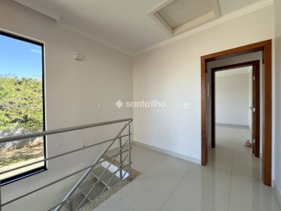 Casa para alugar ou comprar com 199m², 4 quartos, 1 suíte, 4 vagas no bairro Campeche em Florianópolis - Foto 9