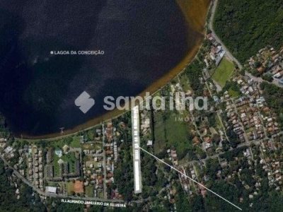 Casa à venda com 257m², 3 quartos, 3 suítes, 1 vaga no bairro Lagoa da Conceição em Florianópolis - Foto 14