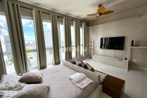 Studio à venda com 36m², 1 quarto, 1 suíte, 1 vaga no bairro Campeche em Florianópolis