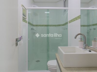 Casa à venda com 250m², 4 quartos, 2 suítes, 2 vagas no bairro Campeche em Florianópolis - Foto 37