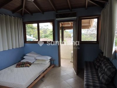 Casa à venda com 200m², 4 quartos, 2 suítes, 1 vaga no bairro Campeche em Florianópolis - Foto 49