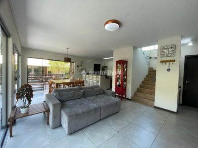 Casa em Condomínio à venda com 225m², 5 quartos, 1 suíte, 3 vagas no bairro Campeche em Florianópolis - Foto 12