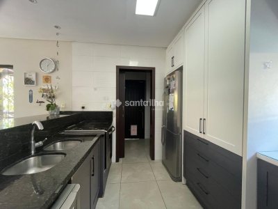 Casa em Condomínio à venda com 225m², 5 quartos, 1 suíte, 3 vagas no bairro Campeche em Florianópolis - Foto 17