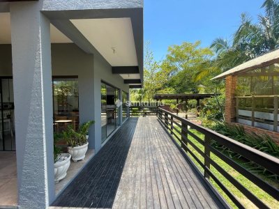 Casa em Condomínio à venda com 225m², 5 quartos, 1 suíte, 3 vagas no bairro Campeche em Florianópolis - Foto 35