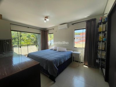 Casa em Condomínio à venda com 225m², 5 quartos, 1 suíte, 3 vagas no bairro Campeche em Florianópolis - Foto 40