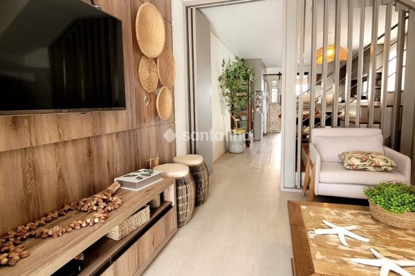 Casa à venda com 142m², 3 quartos, 1 suíte, 3 vagas no bairro Campeche em Florianópolis