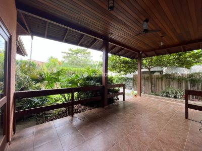 Casa em Condomínio para alugar ou comprar com 320m², 5 quartos, 5 suítes, 4 vagas no bairro Rio Tavares em Florianópolis - Foto 3