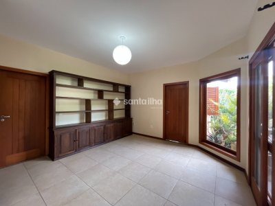 Casa em Condomínio para alugar ou comprar com 320m², 5 quartos, 5 suítes, 4 vagas no bairro Rio Tavares em Florianópolis - Foto 4